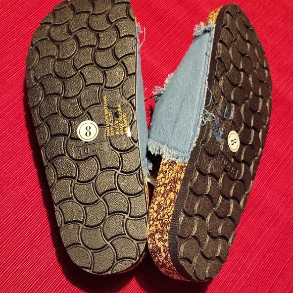 Roxoni NWT Women's Blue Denim Sandals...size 8m - Picture 6 of 6